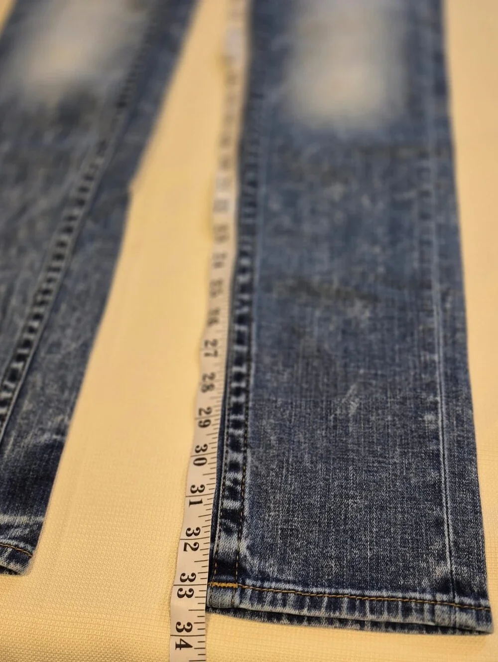 True Religion Women’s Jeans - Picture 16 of 16